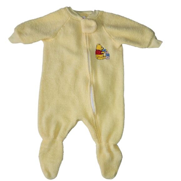 Vintage Disney Winnie the Pooh Fleece Footed Pajamas 0- 6 Month Baby Yellow USA - Picture 1 of 5